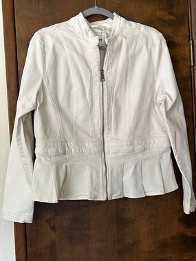 DKNY WHITE PEPLUM ZIP UP MOTO LONG SLEEVE JACKET SIZE LARGE